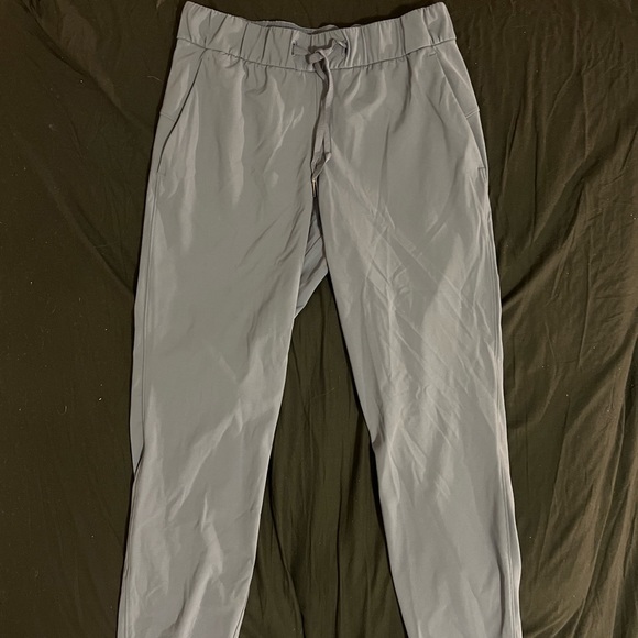 LULULEMON On the Fly Crop Pant - Picture 2 of 8